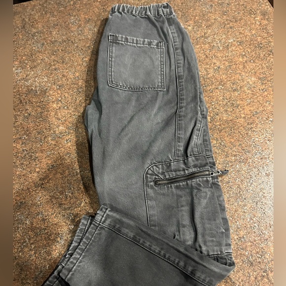 Cargo pants - Picture 2 of 6